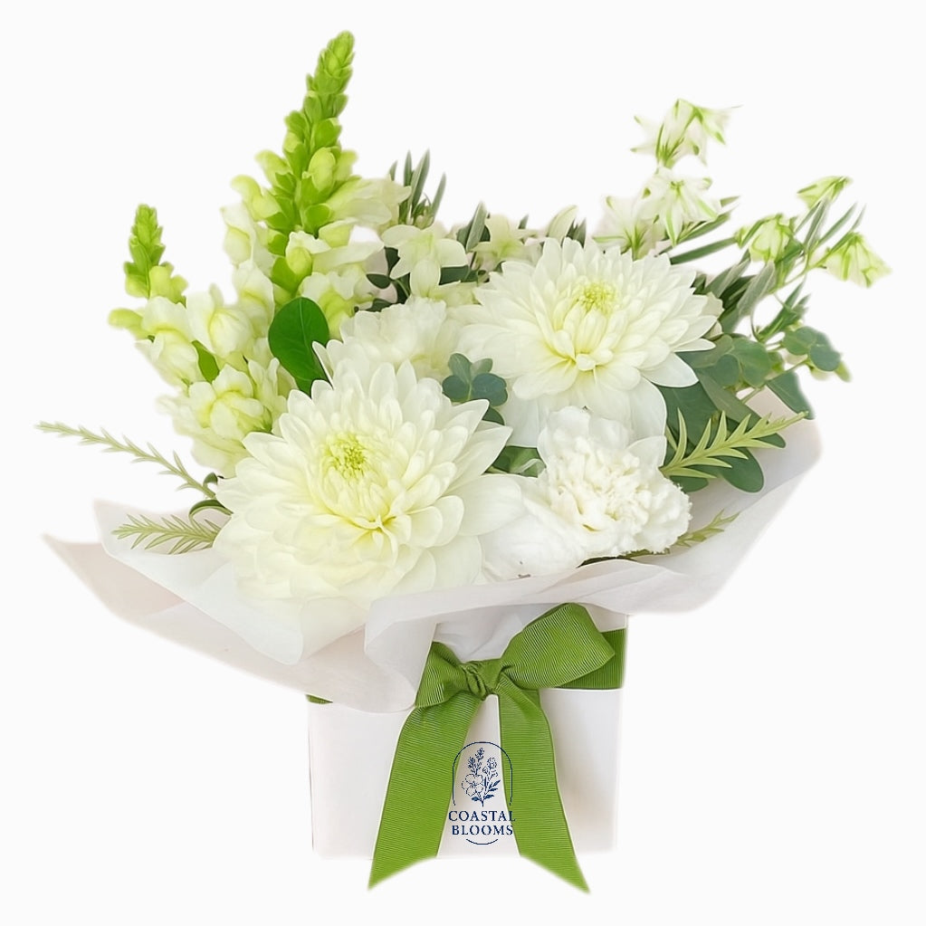 CLASSIC WHITE ARRANGEMENT
