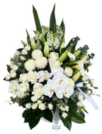 CLASSIC WHITE ARRANGEMENT